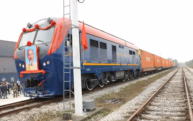Inauguran servicios de transporte ferroviário de carga internacional en Bac Giang. (Foto: Nhan Dan) 