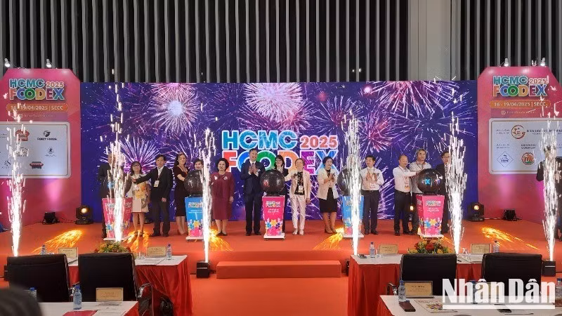 En el acto inaugural del evento. 