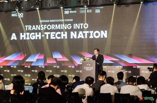 El viceministro de Planificación e Inversión Tran Duy Dong, en el Foro Innovación de Vietnam 2024 (Foto: qdnd.vn)