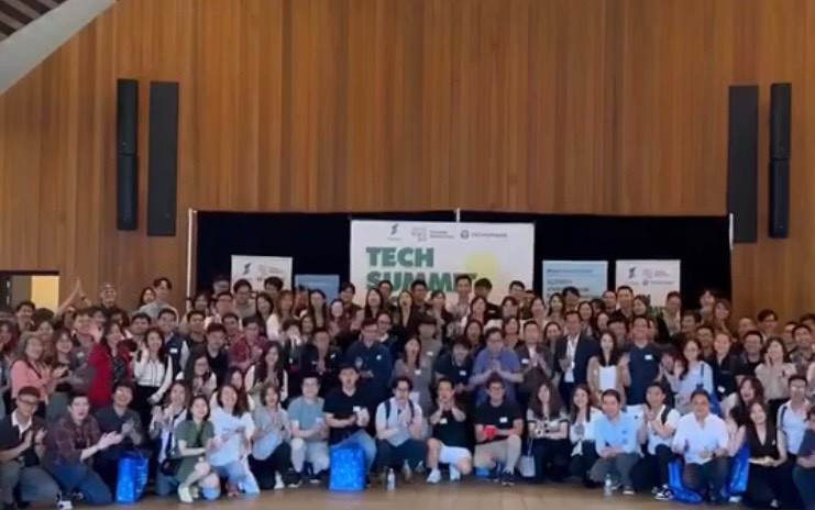 Participantes en el evento. (Fuente: VTV)