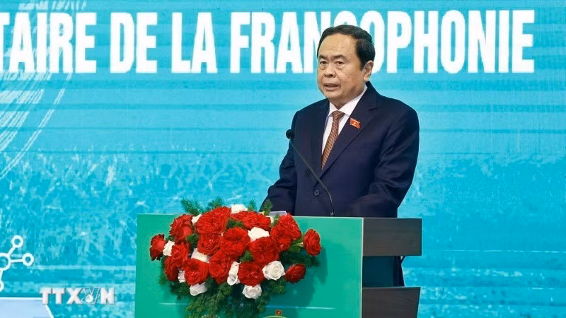 El presidente de la Asamblea Nacional de Vietnam, Tran Thanh Man, pronuncia un discurso en la inauguración de la reunión del Comité Ejecutivo de la APF. (Foto: VNA)