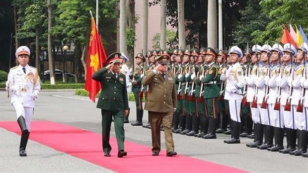 Acto de recibimiento en Hanói a la delegación del Ministerio de las Fuerzas Armadas Revolucionarias de Cuba. (Foto: VNA) 