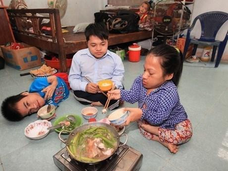 Víctimas del Agente Naranja en Vietnam. (Fotografía: VNA)