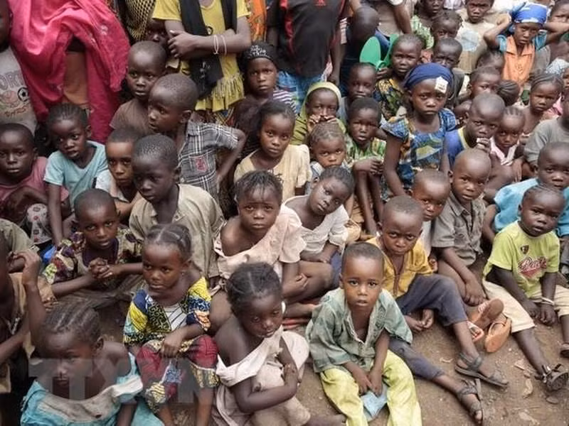 Niños en un campo de refugiados en Bangui, de la República Centroafricana. (Fotografía: AFP/ VNA) 