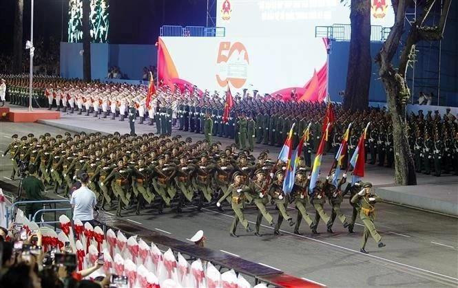 Una formación de fuerzas militares (Foto: VNA)
