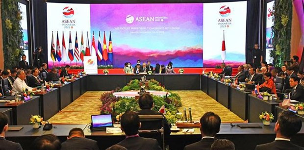 En la Reunión de Ministros de Relaciones Exteriores de la Asean y Japón. (Foto: VNA)