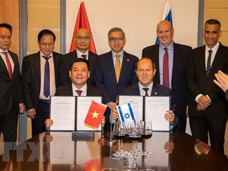 Acto para anunciar la conclusión de las negociaciones sobre el Tratado de Libre Comercio Vietnam-Israel (VIFTA). Fuente: VNA)