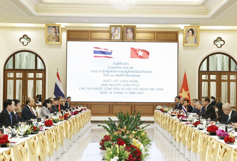 Conversaciones entre el presidente de Vietnam, Nguyen Xuan Phuc, y el primer ministro de Tailandia, Prayuth Chan-o-cha. (Fotografía: VNA)