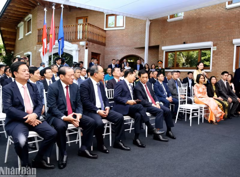 Asistentes a la cita. (Foto: VNA)