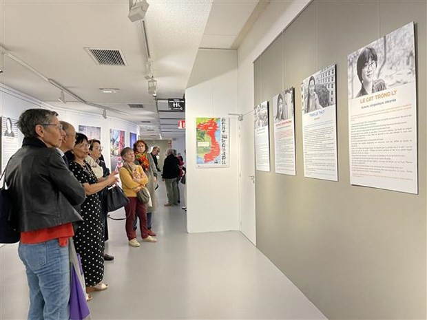 La zona que exhibe las mujeres vietnamitas exitosas. (Foto: VNA)