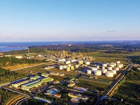 Refinería de petróleo Dung Quatubicada en la zona económica de Dung Quat. (Fuente:Internet)