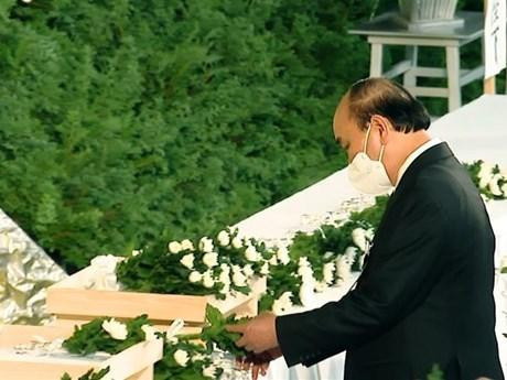 El primer ministro de Vietnam, Nguyen Xuan Phuc, asiste al funeral del difunto primer ministro japonés, Shinzo Abe. (Fotografía: VNA)