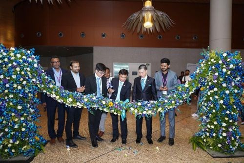 Durante la ceremonia de apertura de la línea directa entre Hanói-Ciudad Ho Chi Minh y Mumbai. (Foto: VNA)