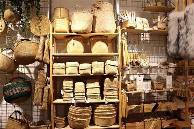 Productos artesanales vietnamitas en una tienda belga. (Fuente:VNA)