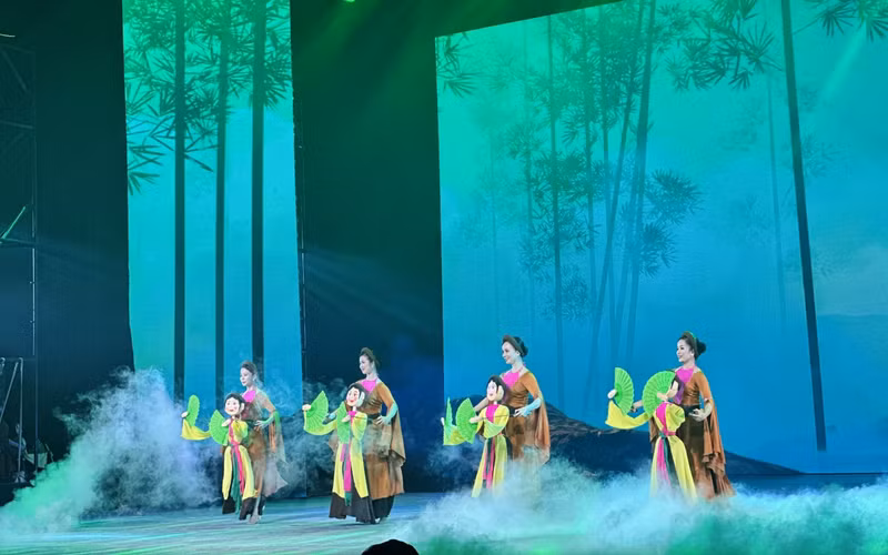 Actuación de títeres vietnamitas en la ceremonia de apertura de la Semana de Teatro China-Asean. (Foto: thoidai.com.vn)