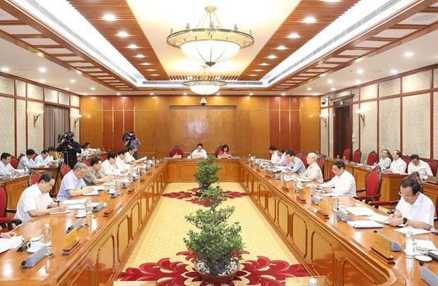 El secretario general del Partido Comunista de Vietnam, Nguyen Phu Trong, preside la reunión. (Foto: VNA)
