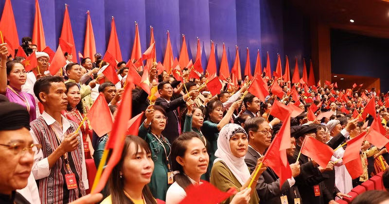 Los delegados en la sesión inaugural del décimo Congreso Nacional del Frente de la Patria de Vietnam (FPV) del período 2024-2029. (Foto: VNA)