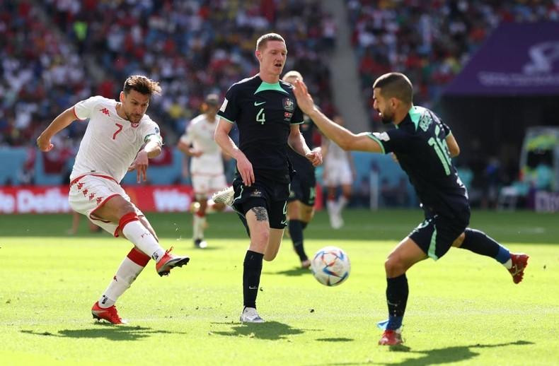 El duelo entre Australia y Tunez. (Fotografía: FIFA)