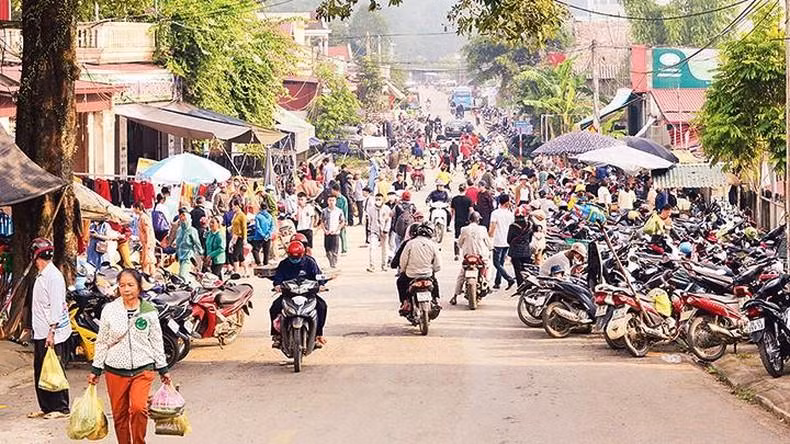 Día de la apertura ordinaria del mercado.