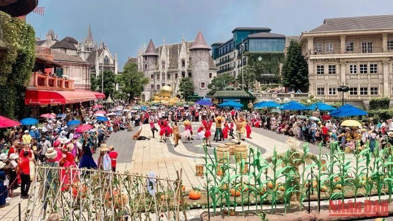 Complejo turístico Ba Na Hills, un destino que atrae a una gran cantidad de turistas.