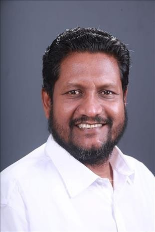 el profesor G. Devarajan, secretario general del Bloque de Avance de la India (AIFB). (Foto: VNA)