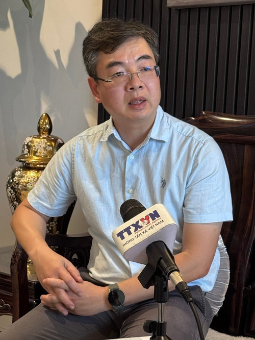 El profesor Nghiem Duc Long (Foto: VNA)