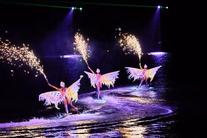 La imagen del grulla celestial (Foto: Sun Group) La imagen del grulla celestial (Foto: Sun Group)