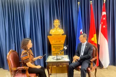 El embajador Tran Phuoc Anh en una entrevista con la Agencia Vietnamita de Noticias. (Foto: VNA)