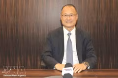 Jonathan Choi, presidente del grupo Sunwah y de la Cámara General de Comercio de China en Hong Kong, China. (Foto: VNA)