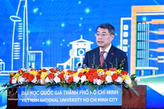 El primer ministro de Vietnam, Le Minh Hung, habla en la cita. (Foto: VNA)