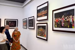 La exposición “Los Patrimonios Mundiales en Vietnam” está abierta hasta el 3 de noviembre. (Foto: Nhan Dan)