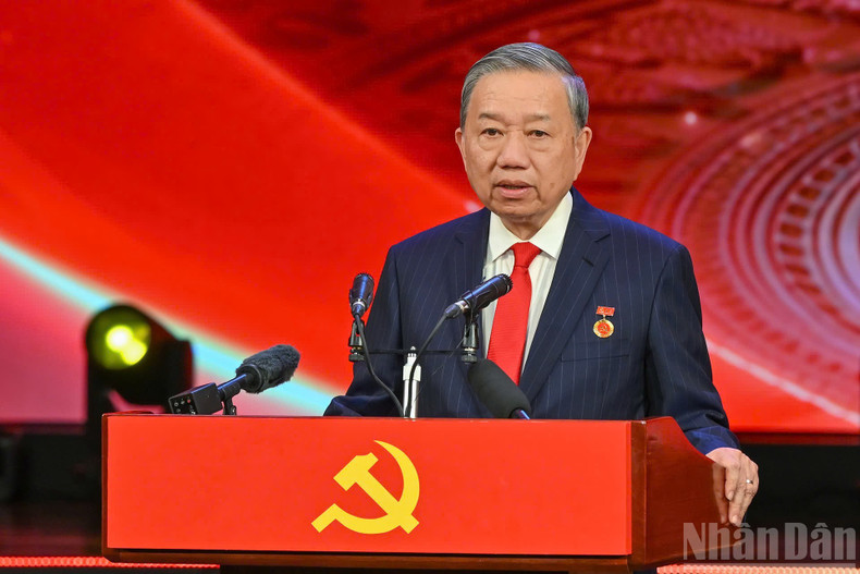 El secretario general del Partido Comunista de Vietnam, To Lam, interviene en la cita. (Foto: Nhan Dan)