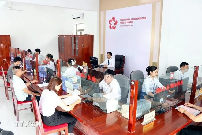 Centro de servicios administrativos públicos del barrio de Le Dai Hanh, ciudad de Hai Duong. (Fotografía: VNA) Centro de servicios administrativos públicos del barrio de Le Dai Hanh, ciudad de Hai Duong. (Fotografía: VNA)