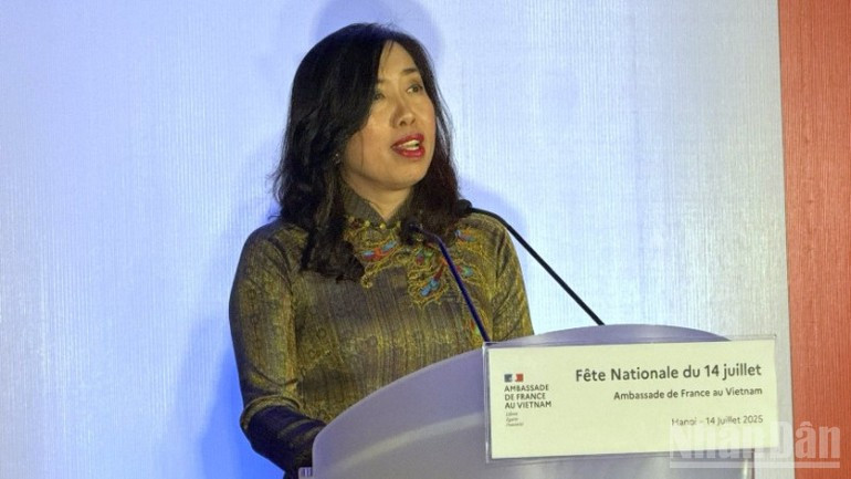 La viceministra de Relaciones Exteriores de Vietnam Le Thi Thu Hang interviene en la cita. (Foto: Nhan Dan) La viceministra de Relaciones Exteriores de Vietnam Le Thi Thu Hang interviene en la cita. (Foto: Nhan Dan)