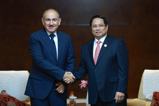 El primer ministro vietnamita, Pham Minh Chinh, y su homólogo de Armenia, Nikol Pashinyan. (Foto: VNA) El primer ministro vietnamita, Pham Minh Chinh, y su homólogo de Armenia, Nikol Pashinyan. (Foto: VNA)