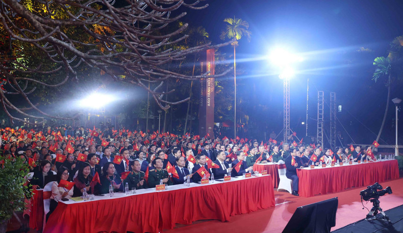 Panorama de la cita en Hanói.