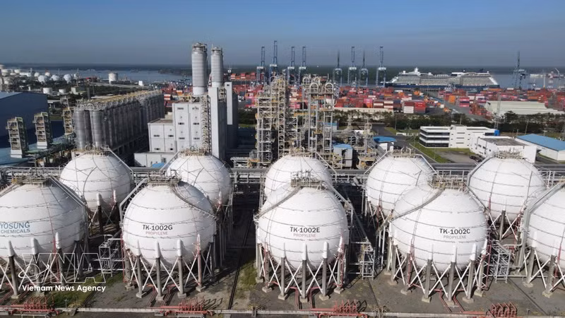 La planta química Hyosung (un proyecto de inversión de Corea del Sur) en el barrio de Tan Phuoc, Ciudad Ho Chi Minh. (Foto: VNA)