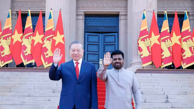 El presidente de Sri Lanka, Anura Kumara Dissanayake, y el secretario general del PCV y presidente de Vietnam, To Lam. (Foto: Thong Nhat/VNA)
