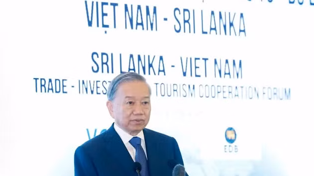 El secretario general del PCV y presidente de Vietnam, To Lam, pronuncia un discurso. (Foto: Thong Nhat/VNA)