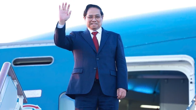 El primer ministro Pham Minh Chinh partió de Moscú rumbo a Vietnam, concluyendo con éxito su visita oficial a Rusia. (Foto: Duong Giang/TTXVN)
