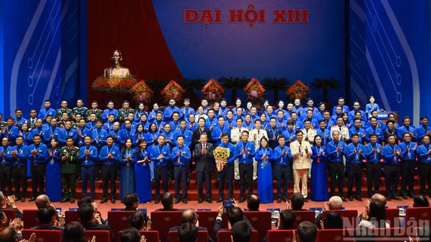 [Foto] El XIII Congreso Nacional de la Unión de Jóvenes Comunistas Ho Chi Minh celebra su sesión plenaria