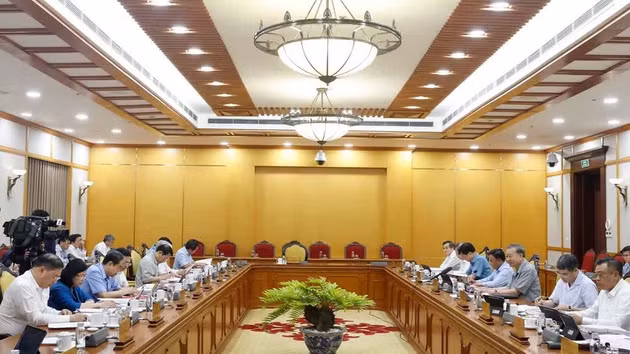 [Foto] Buró Político evalúa la implementación de Resolución 31 sobre el desarrollo de Ciudad Ho Chi Minh