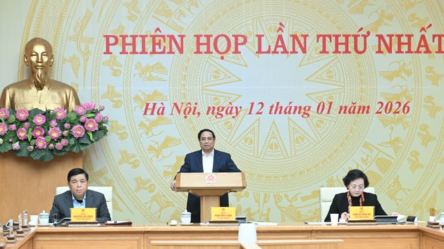 [Foto] Premier vietnamita preside primera reunión del Comité Directivo Nacional de Datos