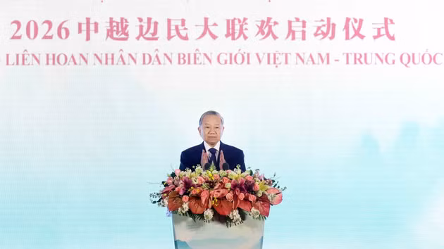 [Foto] Máximo dirigente vietnamita asiste a ceremonia de apertura del Festival Popular de frontera Vietnam-China