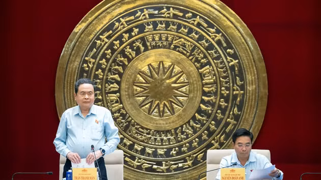 [Foto] Máximo legislador vietnamita se reúne con comisión parlamentaria de defensa y asuntos exteriores