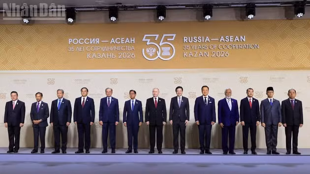 [Foto] Jefes de delegaciones a Cumbre Asean-Rusia se reúnen para foto oficial