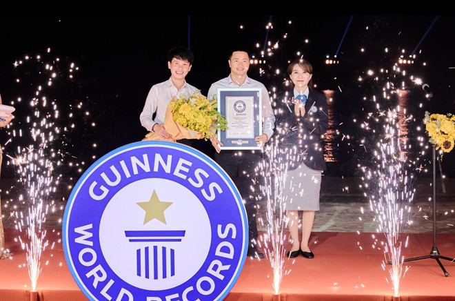 El espectáculo establece dos récords mundiales sin precedentes. (Foto: Sun Group)