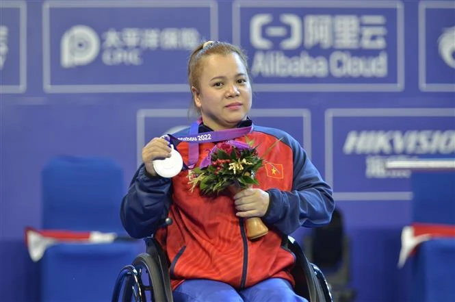 La halterófila vietnamita Dang Thi Linh Phuong. (Fotografía: VNA)