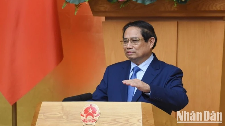 El primer ministro de Vietnam, Pham Minh Chinh, interviene en la sesión. (Fotografía: Nhan Dan)