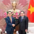 El presidente de la Asamblea Nacional de Vietnam, Tran Thanh Man (derecha), y el embajador saliente de Corea del Sur, Choi Young Sam. (Foto: Nhan Dan)